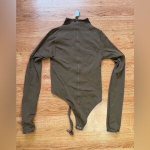 Good American Olive Bodysuit